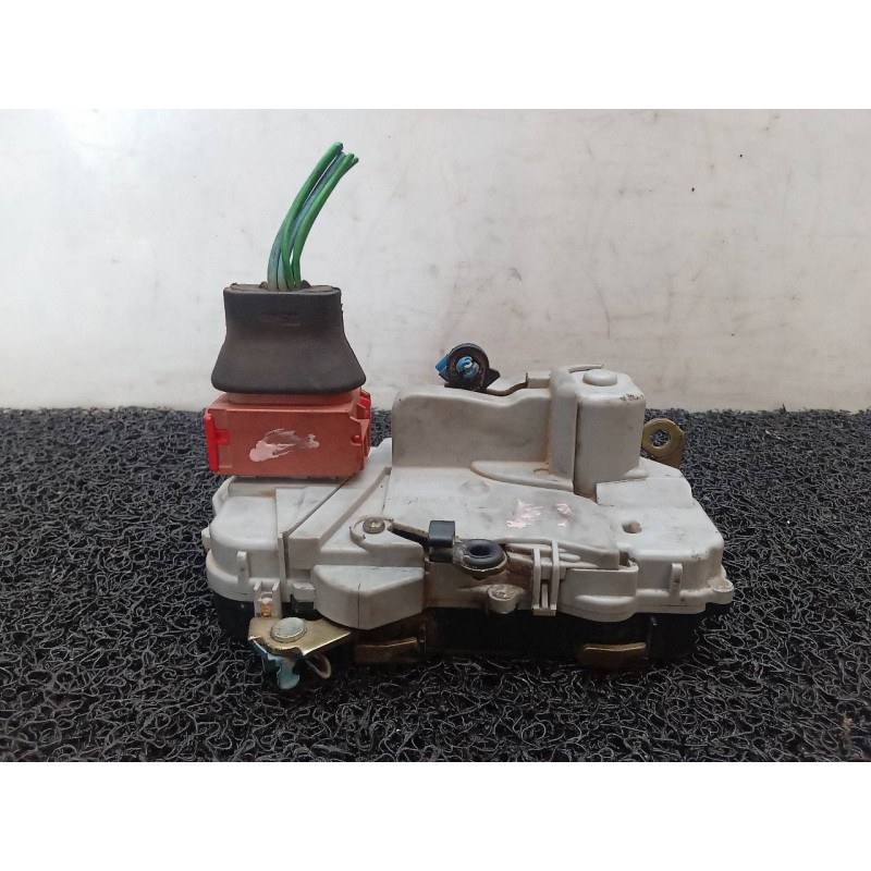 Recambio de cerradura puerta delantera derecha para citroën berlingo 1.9 diesel referencia OEM IAM - Azul 3