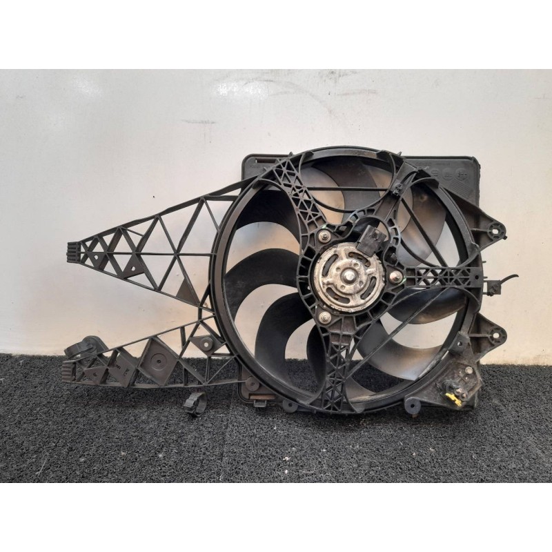 Recambio de electroventilador para fiat punto (evo) (199) dynamic referencia OEM IAM   GATE - Blanco 2