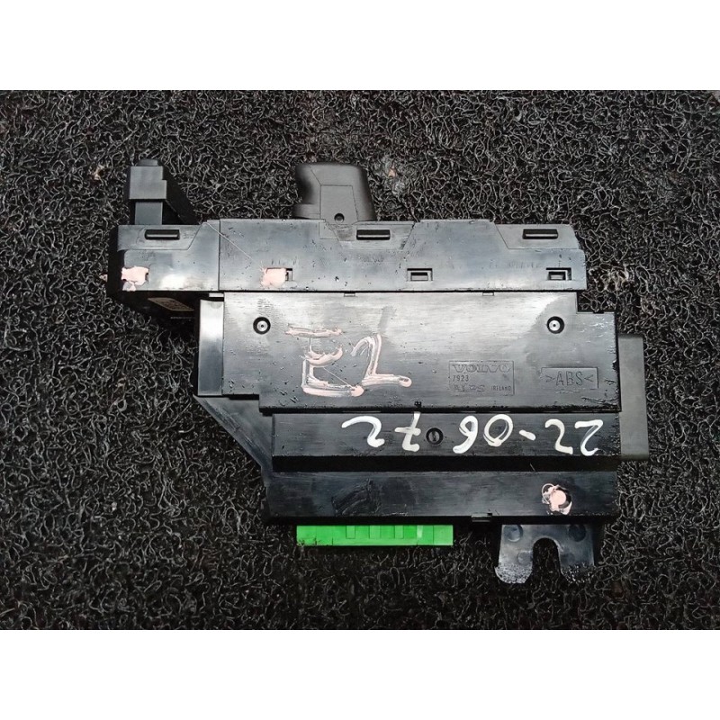 Recambio de mando elevalunas delantero derecho para volvo s60 berlina 2.4 (125kw) referencia OEM IAM 30658147 - Negro 3