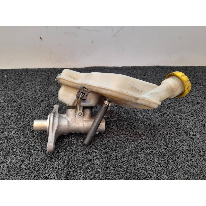Recambio de bomba freno para citroën c3 picasso sx referencia OEM IAM 4013  