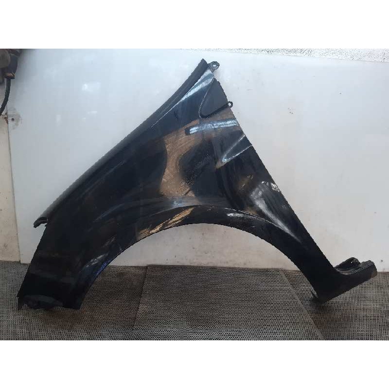 Recambio de aleta delantera izquierda para renault clio grandtour business referencia OEM IAM   
