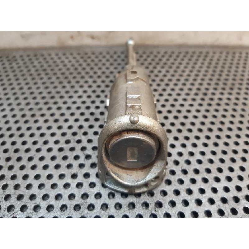 Recambio de bombin puerta delantera izquierda para renault clio grandtour business referencia OEM IAM   