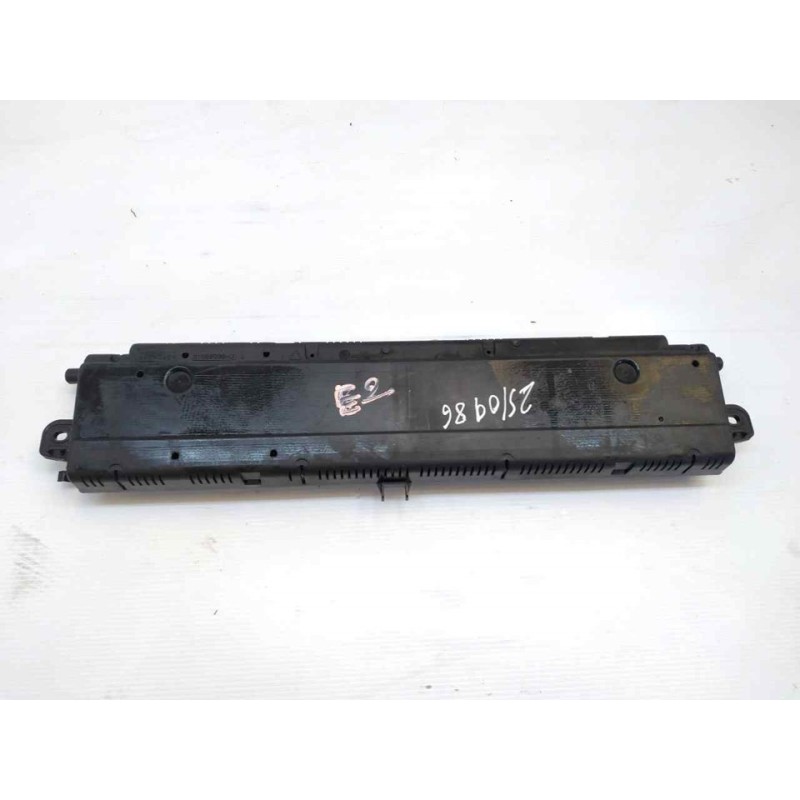 Recambio de cuadro instrumentos para renault scenic ii confort dynamique referencia OEM IAM P8200461294H - Negro 2