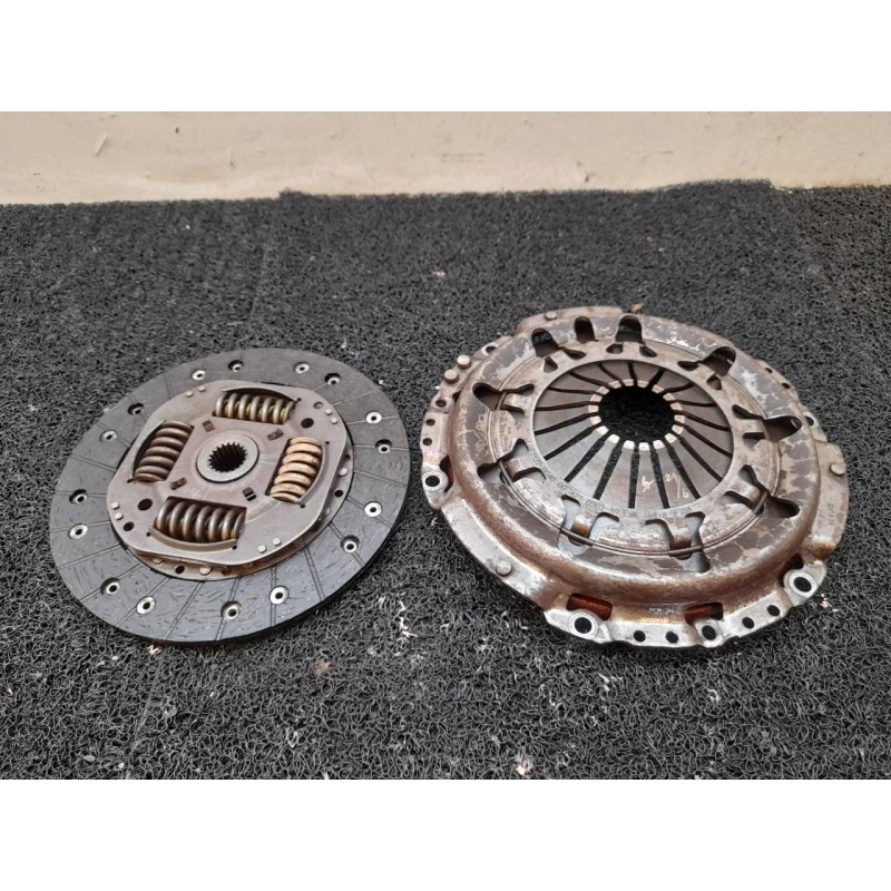 Recambio de kit embrague para fiat punto (evo) (199) dynamic referencia OEM IAM   LUK