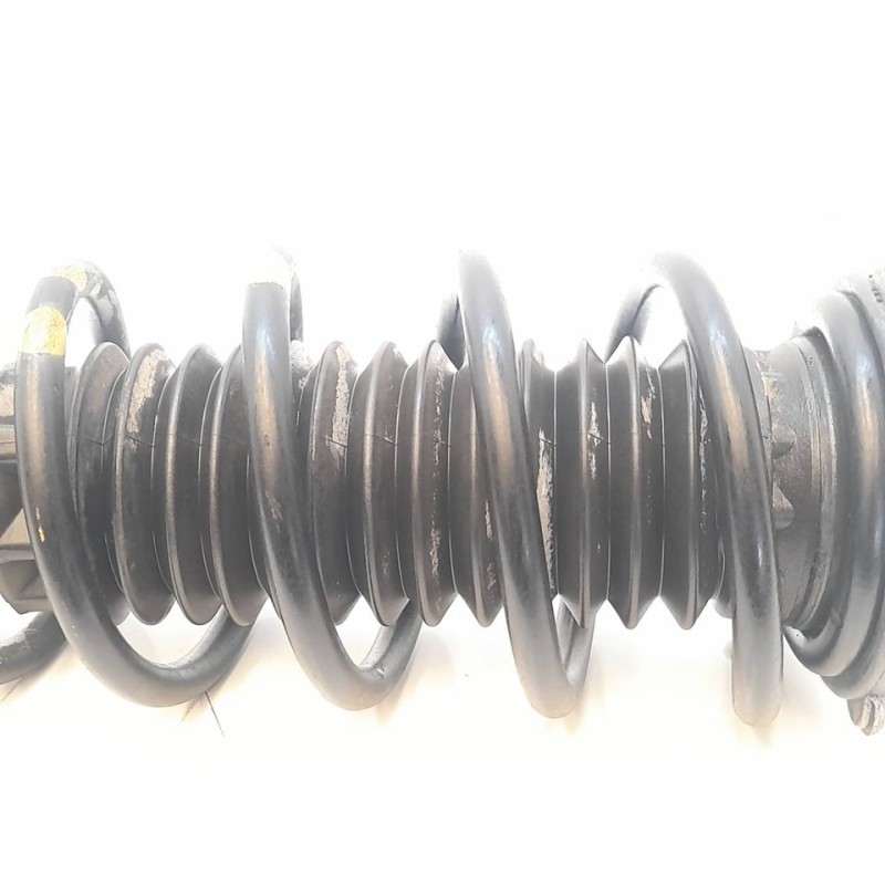 Recambio de amortiguador delantero derecho para peugeot 407 st confort referencia OEM IAM 2
