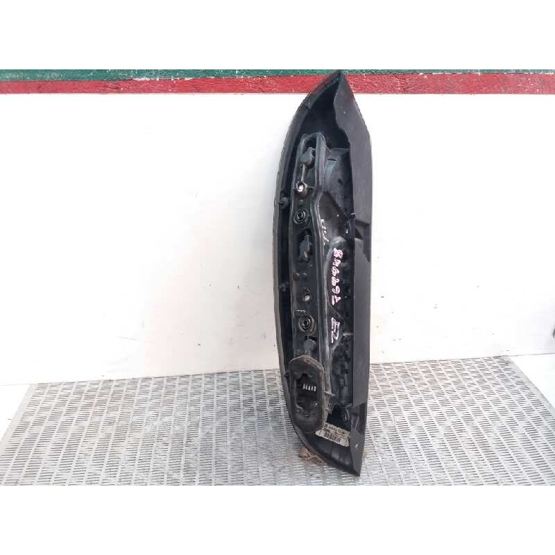 Recambio de piloto trasero derecho para opel corsa c 1.2 16v cat (z 12 xep / lb4) referencia OEM IAM - Negro 4