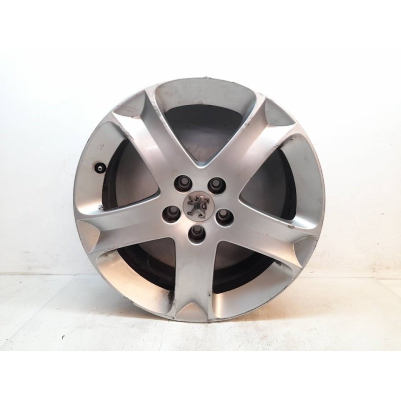 Recambio de llanta para peugeot 407 st confort pack referencia OEM IAM 04322X  