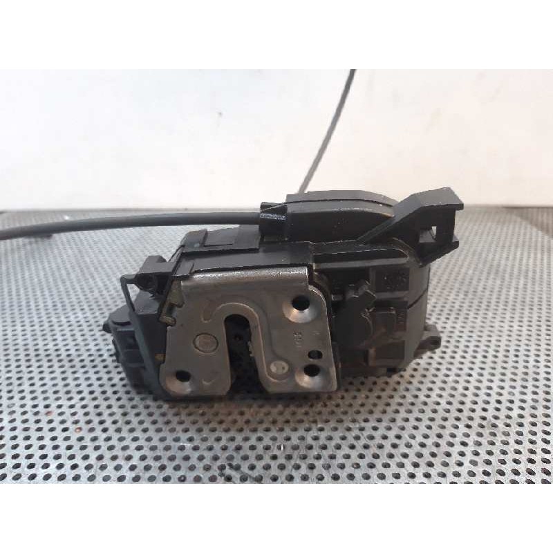 Recambio de cerradura puerta trasera derecha para renault clio grandtour business referencia OEM IAM - Negro 2