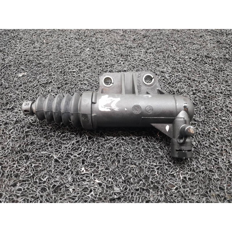 Recambio de bombin embrague para fiat doblo active referencia OEM IAM 55227259  