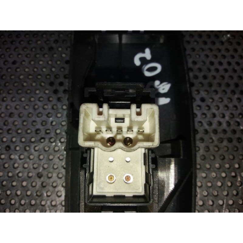 Recambio de mando elevalunas delantero derecho para toyota yaris (ncp1/nlp1/scp1) 1.3 linea luna referencia OEM IAM - Gris 2