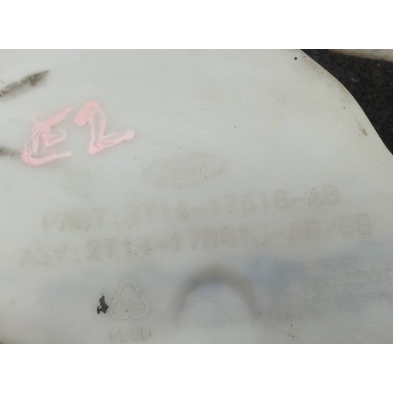 Recambio de deposito limpia para ford tourneo connect (tc7) familiar referencia OEM IAM 2T1417B613AB - Blanco 2