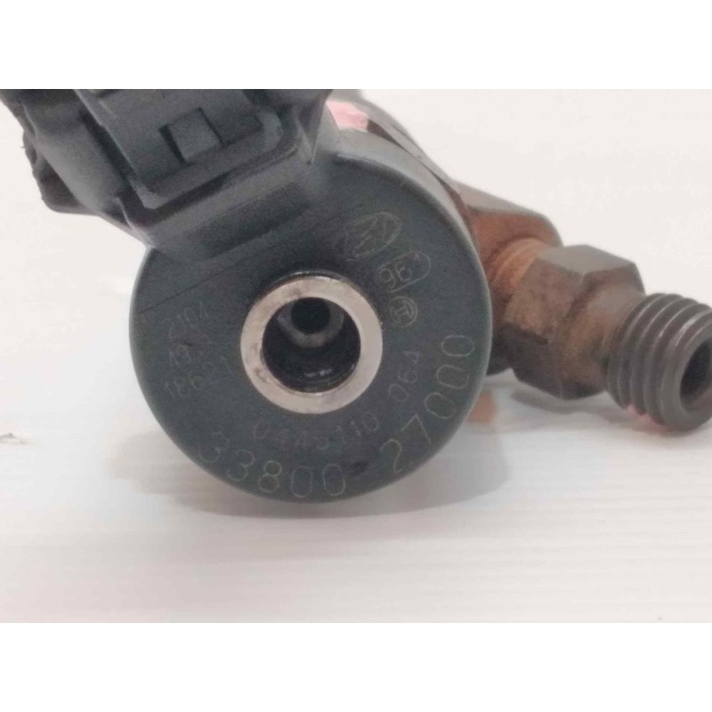 Recambio de inyector para hyundai santa fe (sm) 2.0 gls crdi 4x4 referencia OEM IAM 0445110064 338002700 2