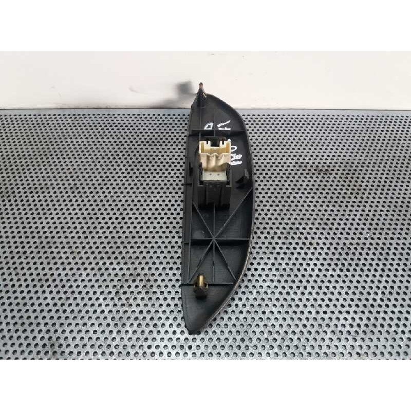 Recambio de mando elevalunas delantero derecho para toyota yaris (ncp1/nlp1/scp1) 1.3 linea luna referencia OEM IAM - Gris 4