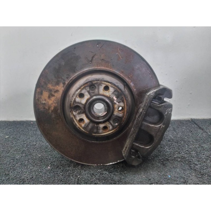Recambio de mangueta delantera izquierda para peugeot 407 feline referencia OEM IAM 2