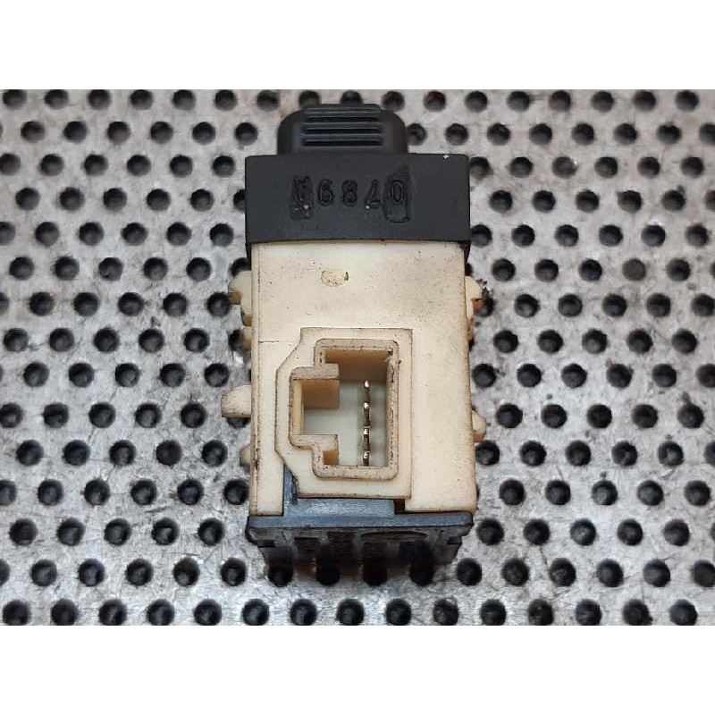 Recambio de mando elevalunas trasero izquierdo para chrysler 300 m (lr) 2.7 v6 referencia OEM IAM 04760857AB 2