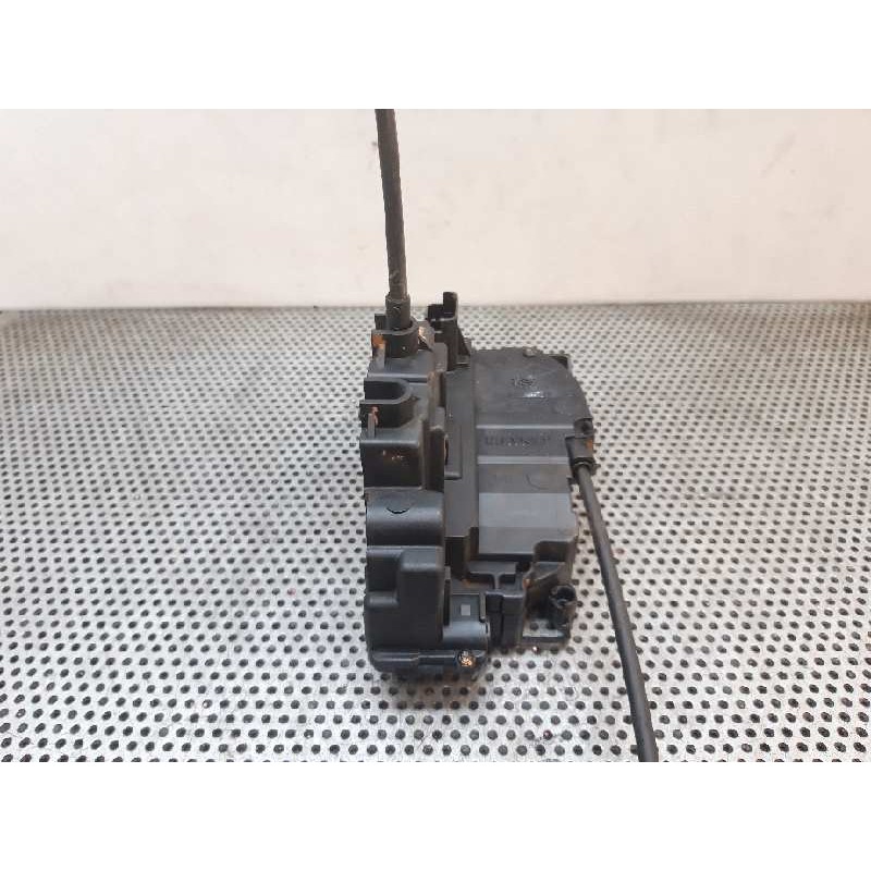 Recambio de cerradura puerta trasera derecha para renault clio grandtour business referencia OEM IAM - Negro 6