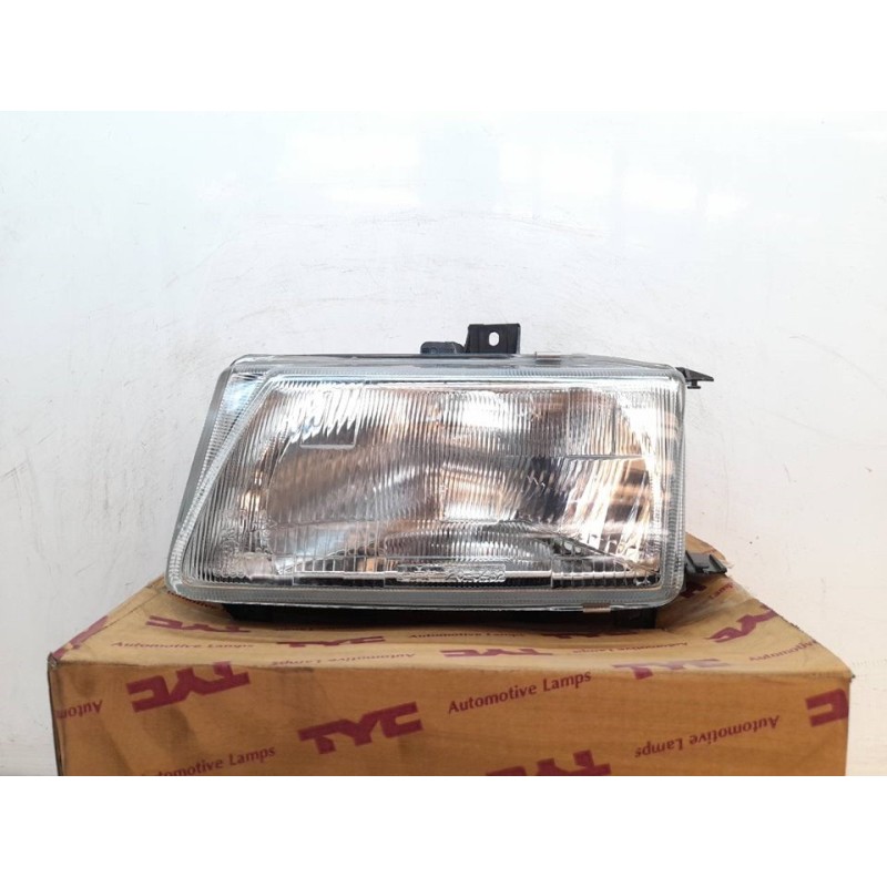 Recambio de faro izquierdo para seat cordoba berlina (6k2) referencia OEM IAM 205432082 18145 