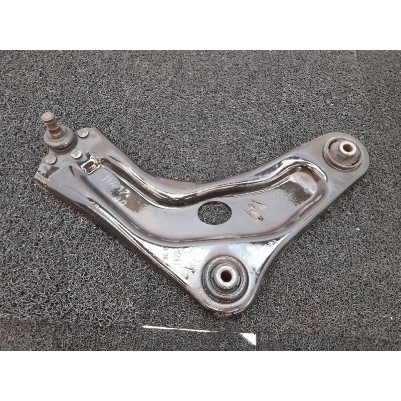 Recambio de brazo suspension inferior delantero derecho para citroën c3 picasso sx referencia OEM IAM - Blanco 3