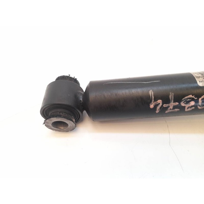 Recambio de amortiguador delantero izquierdo para peugeot 407 st confort referencia OEM IAM 3