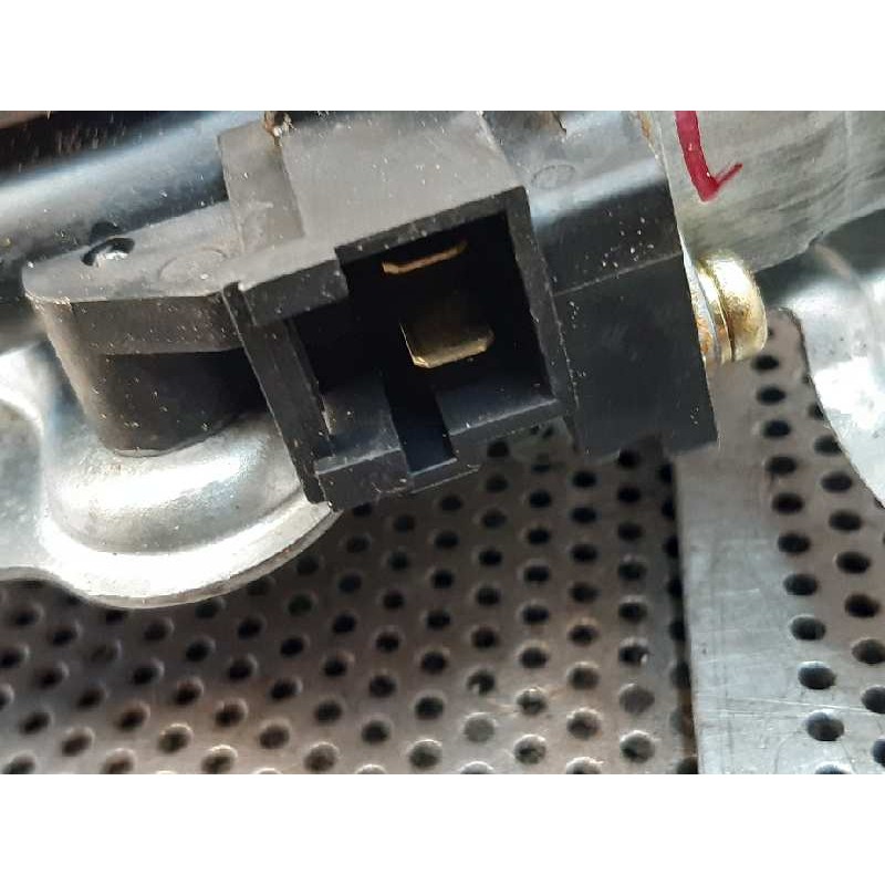 Recambio de elevalunas delantero derecho para chrysler 300 m (lr) 2.7 v6 referencia OEM IAM 3