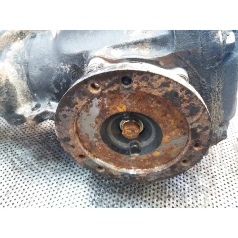 Recambio de diferencial delantero para nissan terrano/terrano.ii (r20) 2.7 turbodiesel referencia OEM IAM KN34 51034 4WA 3