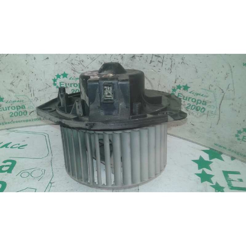 Recambio de motor calefaccion para iveco daily combi 35 - s 12 combi referencia OEM IAM 570630200  MAGNETIMARELLI - Blanco 2