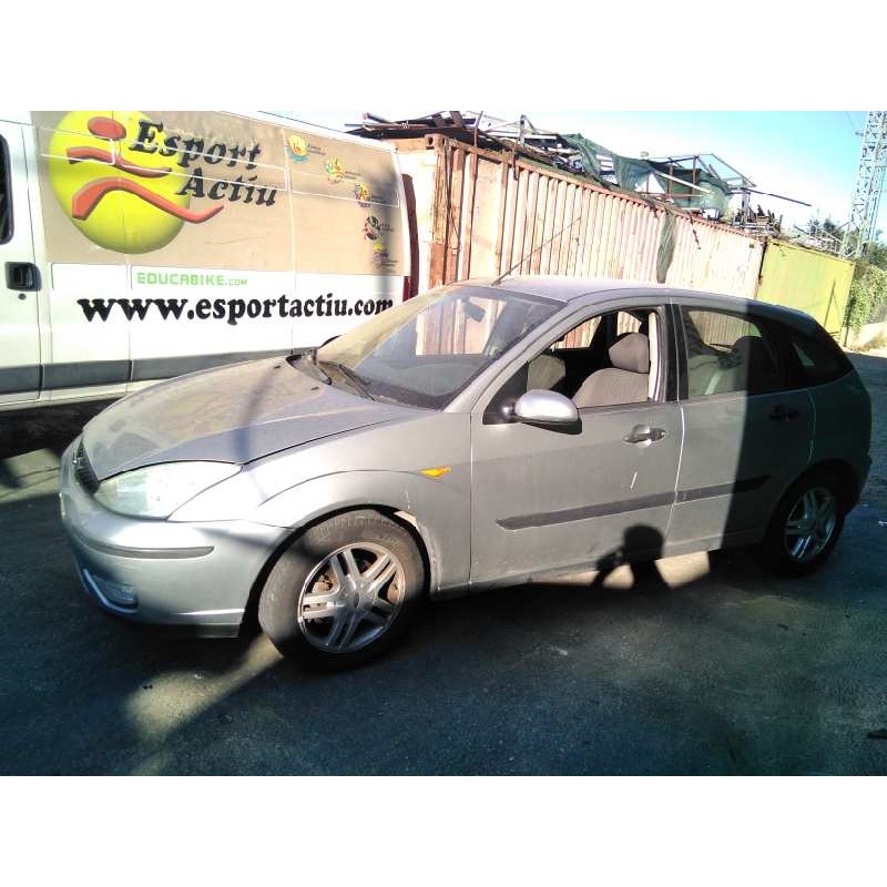 ford focus berlina (cak) del año 2004