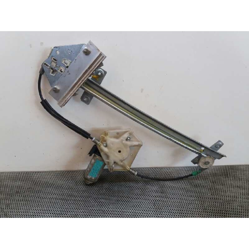 Recambio de elevalunas delantero derecho para volvo s40 berlina 1.8 16v referencia OEM IAM 4