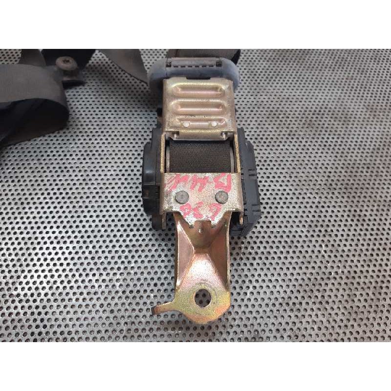 Recambio de cinturon seguridad delantero derecho para bmw serie 3 berlina (e36) 2.0 24v referencia OEM IAM  96123 2