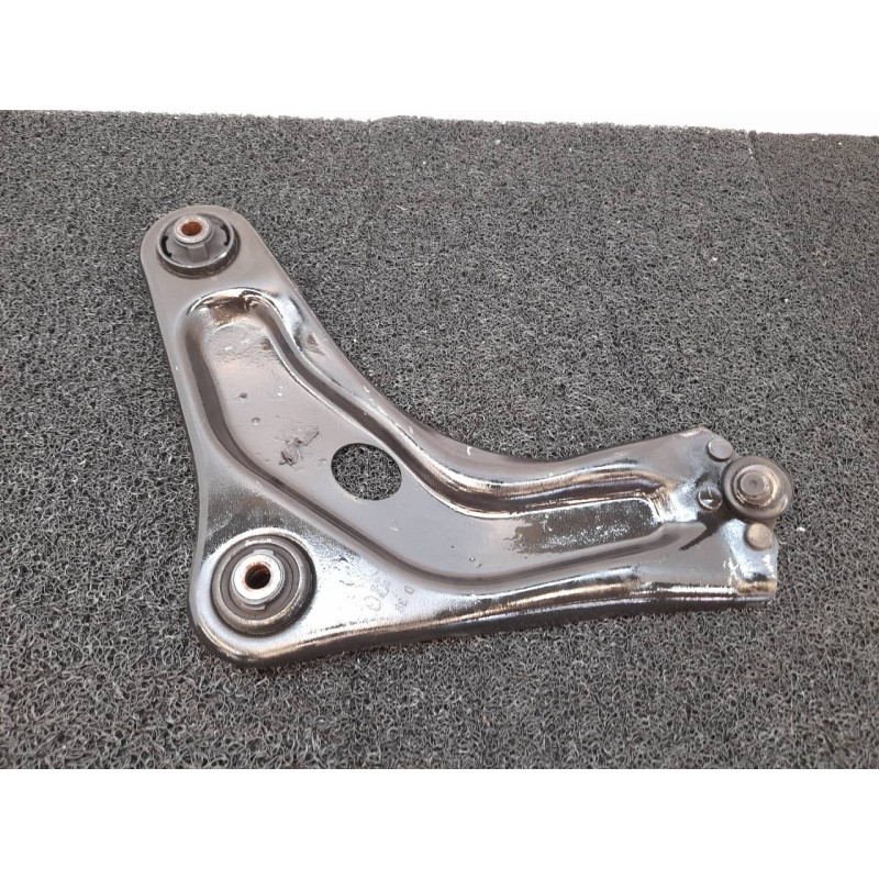 Recambio de brazo suspension inferior delantero izquierdo para citroën c3 picasso sx referencia OEM IAM - Blanco 2
