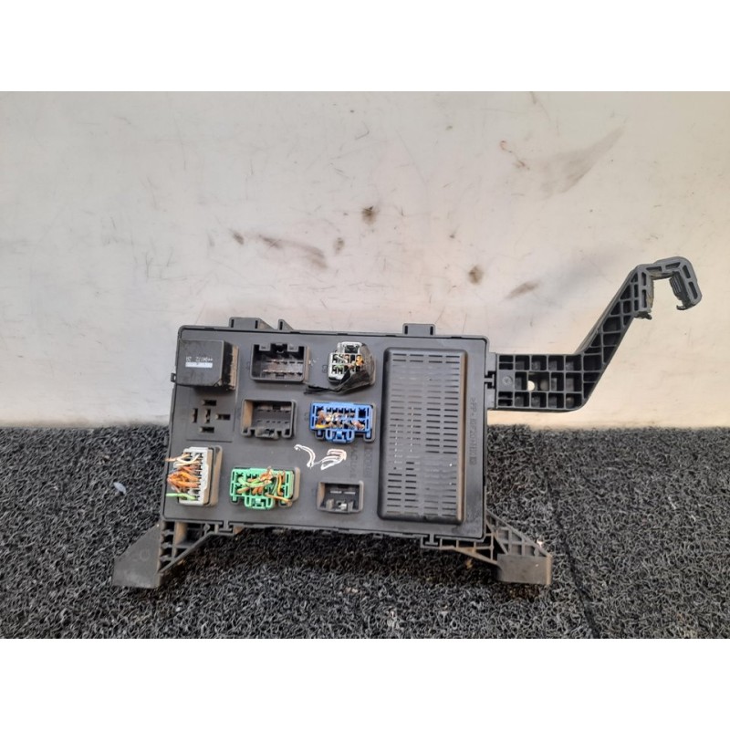 Recambio de caja reles / fusibles para jaguar x-type wagon 2.0 d executive referencia OEM IAM 4X4314A073AE 518904206 - Azul 2