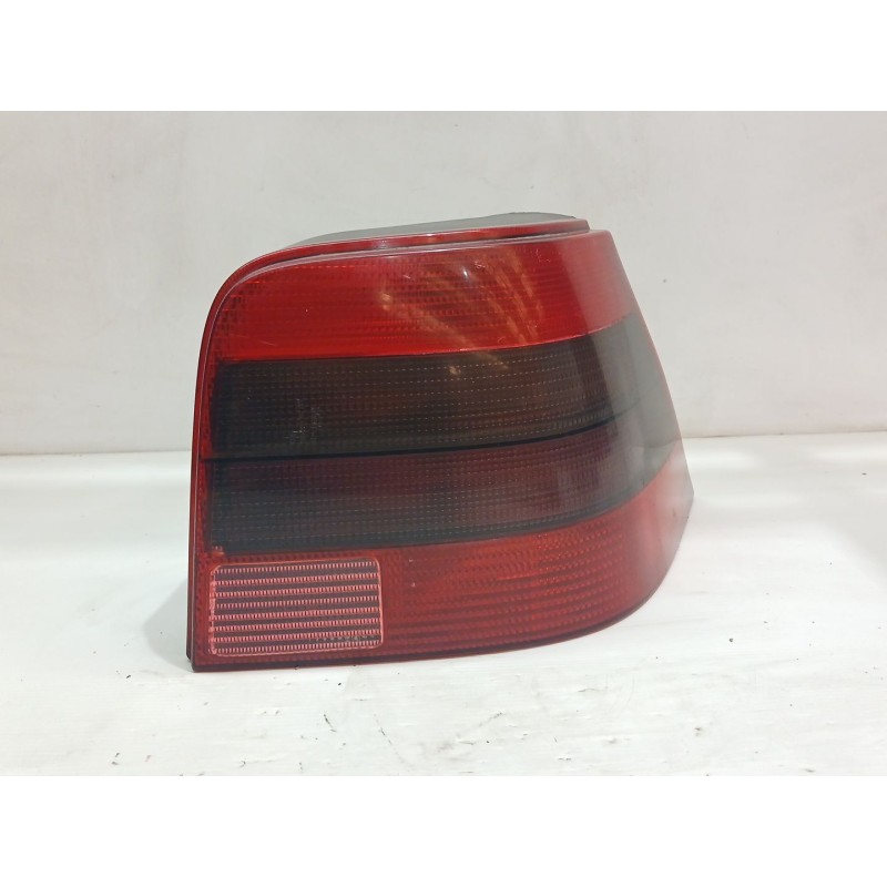Recambio de piloto trasero derecho para volkswagen golf iv (1j1) 1.9 tdi referencia OEM IAM   