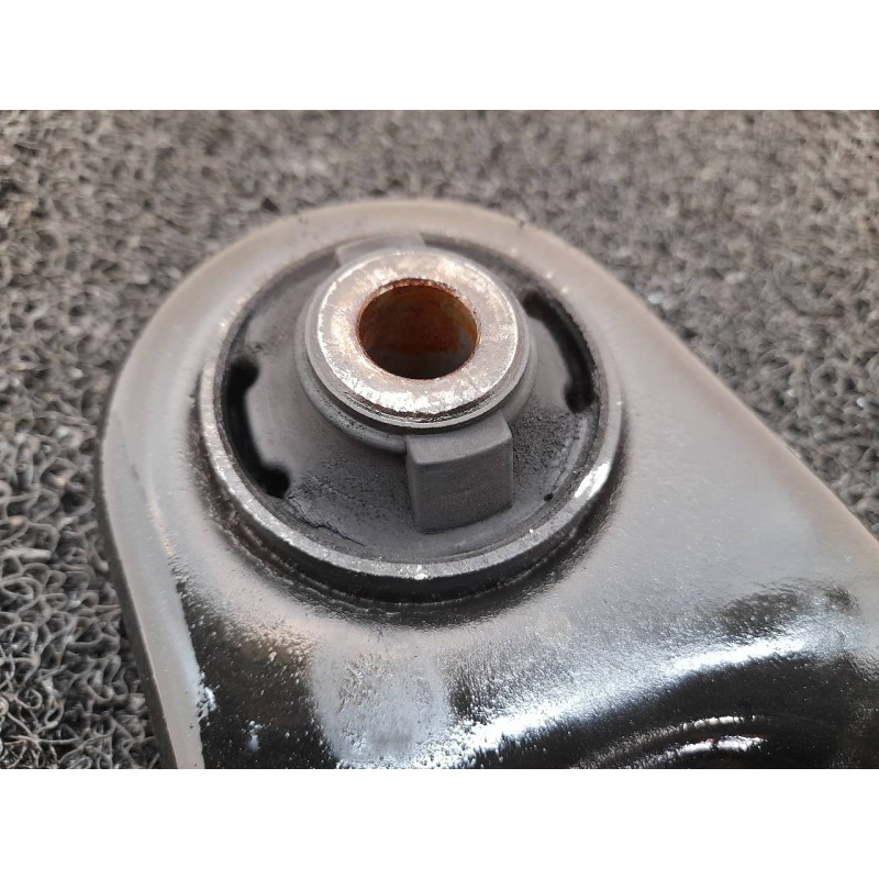 Recambio de brazo suspension inferior delantero izquierdo para citroën c3 picasso sx referencia OEM IAM - Blanco 3
