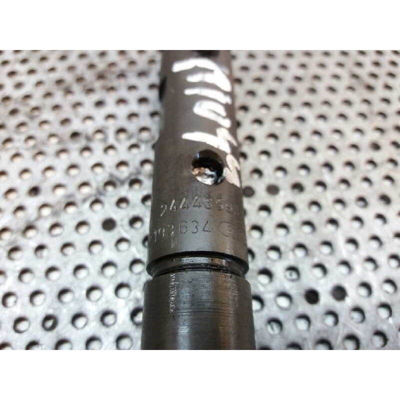 Recambio de inyector para opel vectra b berlina básico (1999) referencia OEM IAM 0432193634 - Verde 2