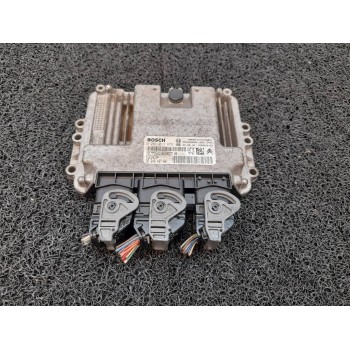 CENTRALITA MOTOR UCE 0281013872 9664843780 BOSCH