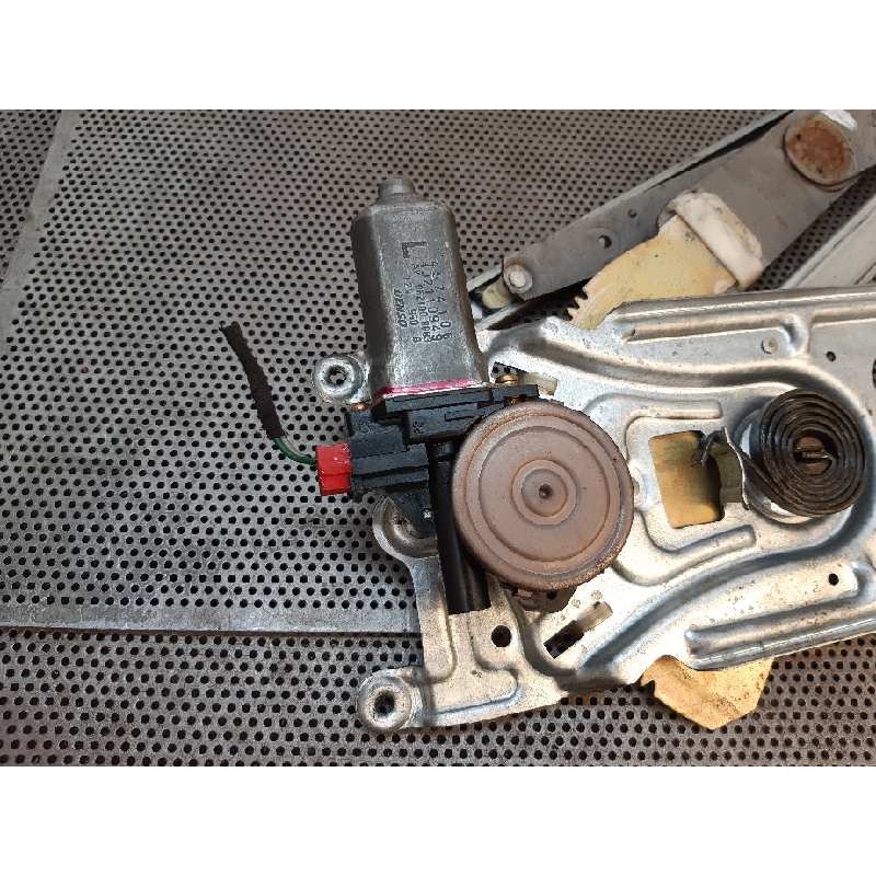 Recambio de elevalunas trasero izquierdo para chrysler 300 m (lr) 2.7 v6 referencia OEM IAM 4