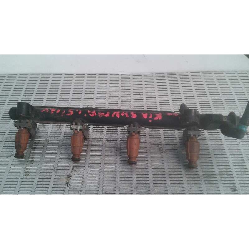 Recambio de rampa inyectora para kia shuma 1.5 cat referencia OEM IAM 0K2A513150A 125468 