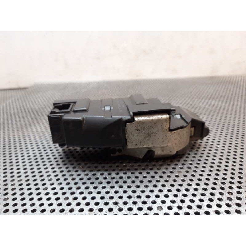 Recambio de cerradura maletero / porton para citroën c3 picasso sx referencia OEM IAM 9671153780 - Blanco 3