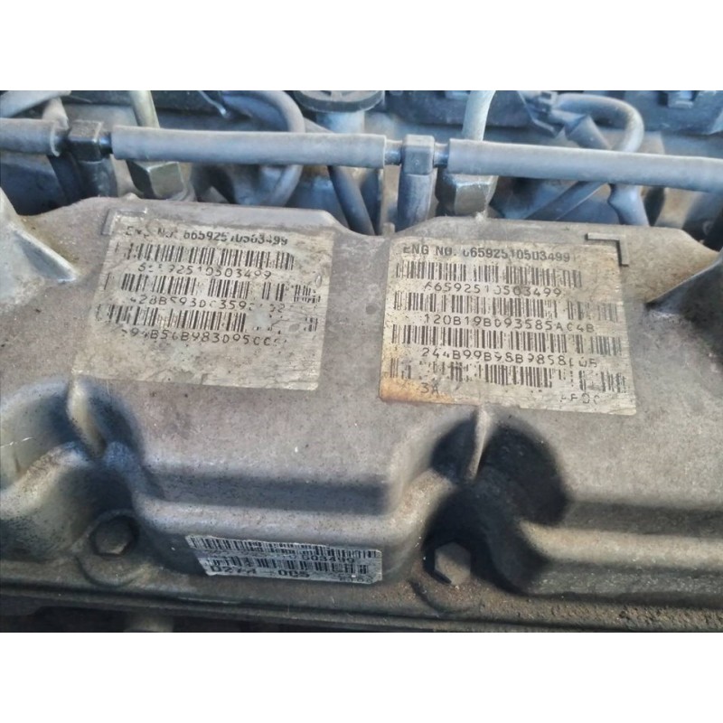 Recambio de tapa balancines para ssangyong rexton rx 270 plus / 270 xdi plus referencia OEM IAM - Negro 2