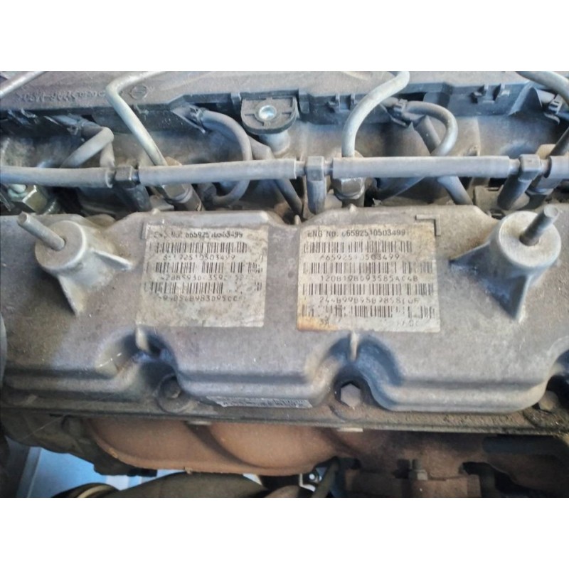 Recambio de tapa balancines para ssangyong rexton rx 270 plus / 270 xdi plus referencia OEM IAM - Negro 3