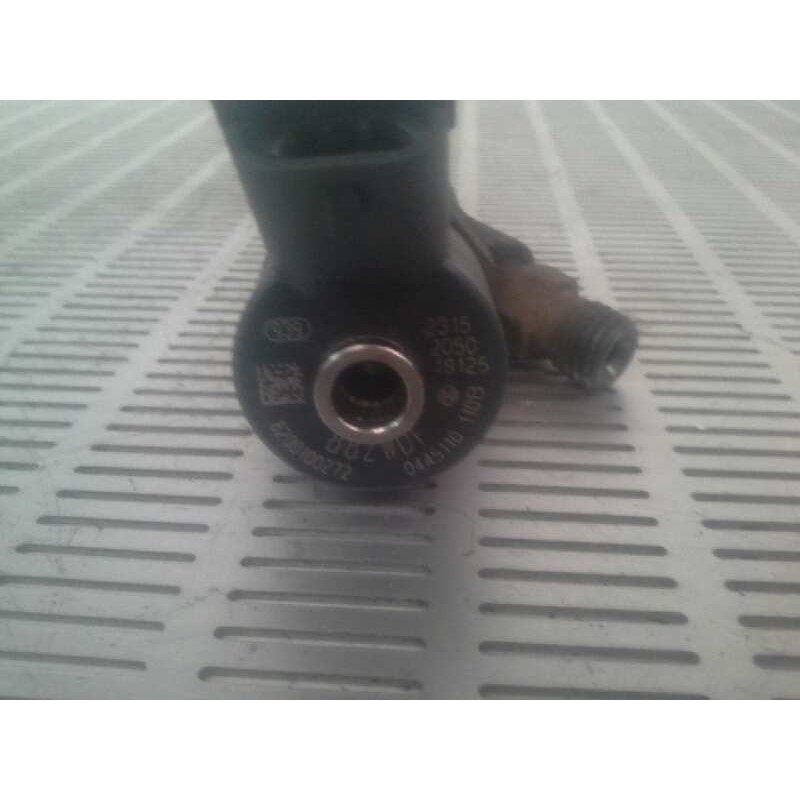 Recambio de inyector para renault scenic ii 1.9 dci diesel referencia OEM IAM 8200100272 0445110110B BOSCH - Gris 2