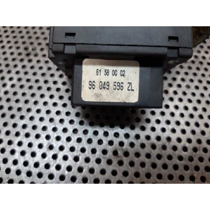 Recambio de mando limpia para aixam 400 0.4 referencia OEM IAM 96049596ZL - Blanco 4