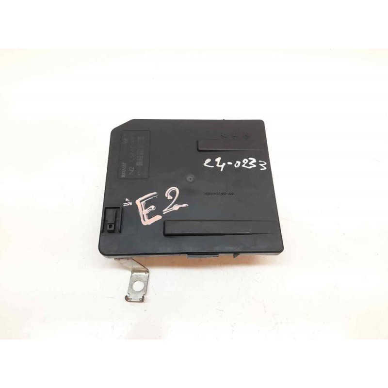 Recambio de caja reles / fusibles para renault scenic ii luxe privilege referencia OEM IAM 8200481866 3