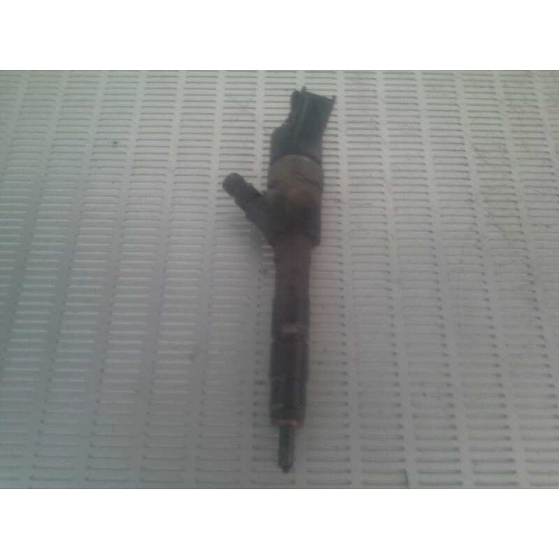 Recambio de inyector para renault scenic ii 1.9 dci diesel referencia OEM IAM 8200100272 0445110110B BOSCH