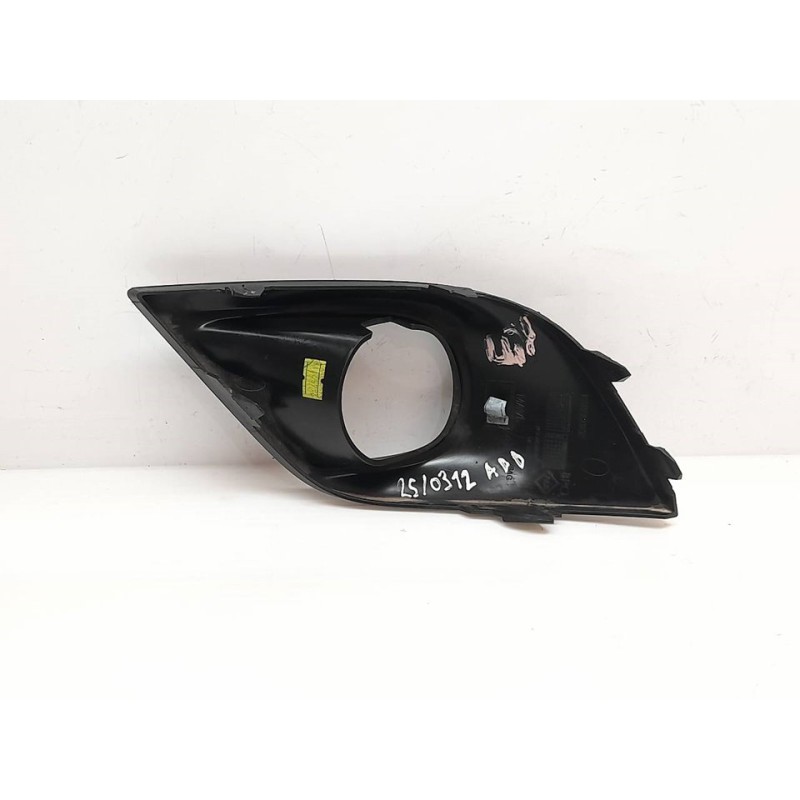 Recambio de moldura antiniebla derecha para renault clio iv limited referencia OEM IAM 261A28633R - Blanco 3