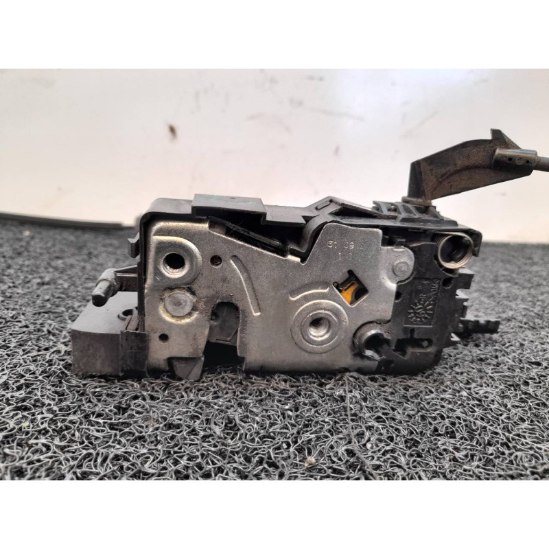 Recambio de cerradura puerta trasera derecha para citroën c3 picasso sx referencia OEM IAM 24099158 - Blanco 2