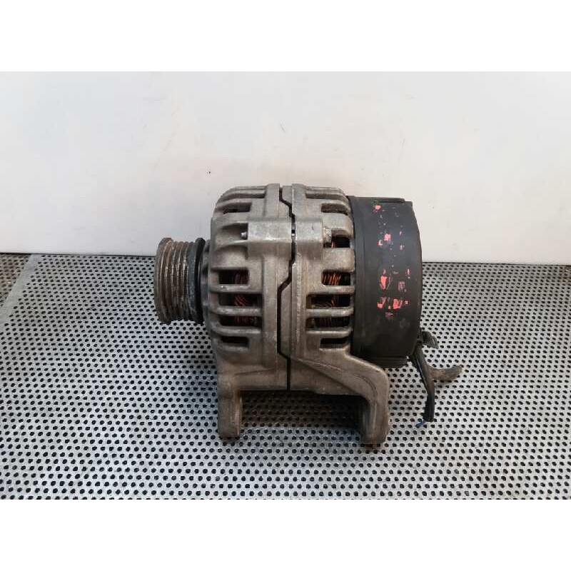 Recambio de alternador para audi a4 berlina (b5) 1.8 20v referencia OEM IAM 0123320016 058903016A BOSCH