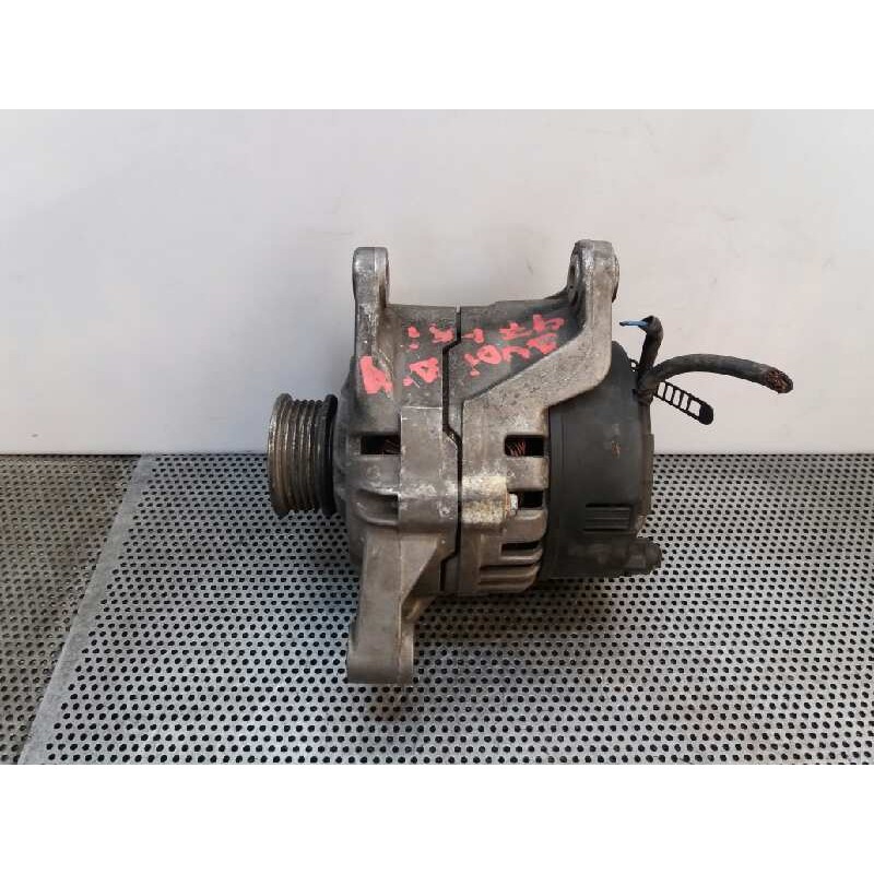 Recambio de alternador para audi a4 berlina (b5) 1.8 20v referencia OEM IAM 0123320016 058903016A BOSCH 2