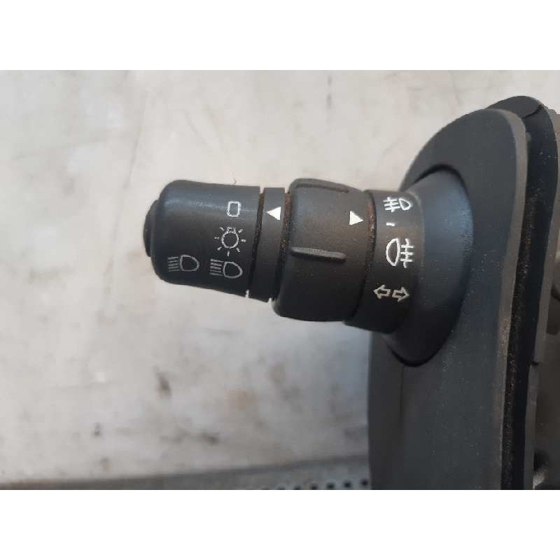 Recambio de mando luces para renault clio grandtour business referencia OEM IAM 88102002041 0026111646 - Negro 2