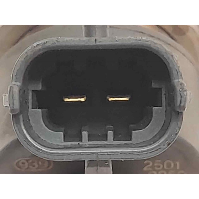 Recambio de inyector para renault scenic ii luxe privilege referencia OEM IAM 0445110230  BOSCH 2